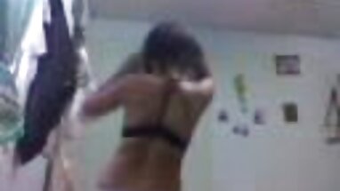 JC 3 phim sex tay den đồng ngồi lên mặt