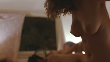 CÁC cô gái, CHƠI phim sex tay da den TẠM-Chúa Kiara