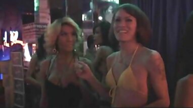 Kích thước lớn, da sex tay buoi to đen, cho gà