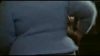 Châu á clip sex tây tình jeans