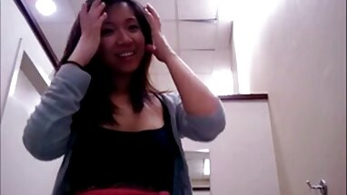 Đức mẹ giúp cô ta 18 tuổi, con trai sex tây á riêng với nắm đấm
