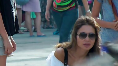 Julia Perrin phim tay du ky sex